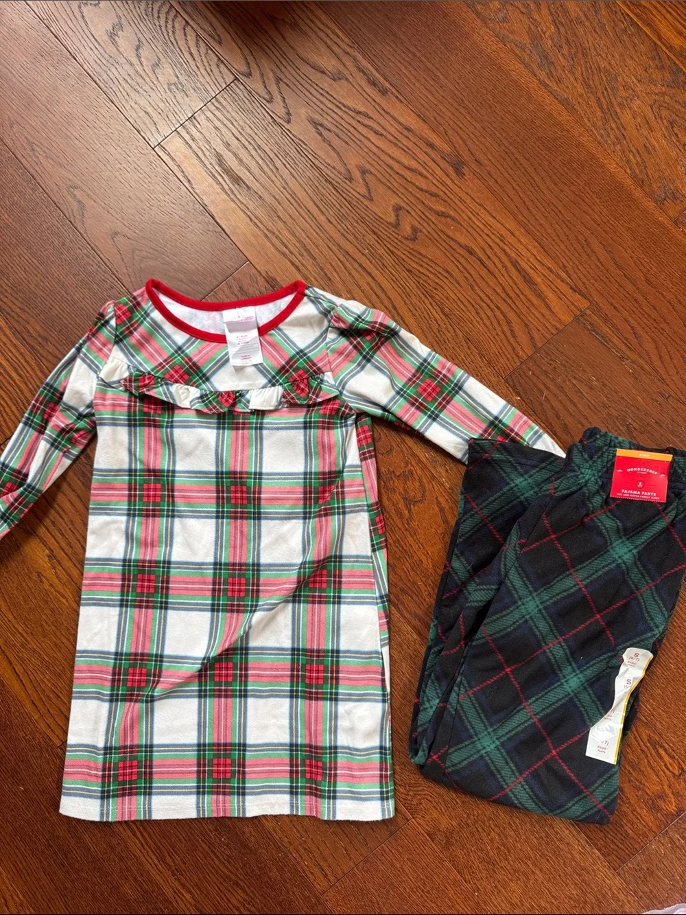 Children's Plaid Holiday Pajama Set